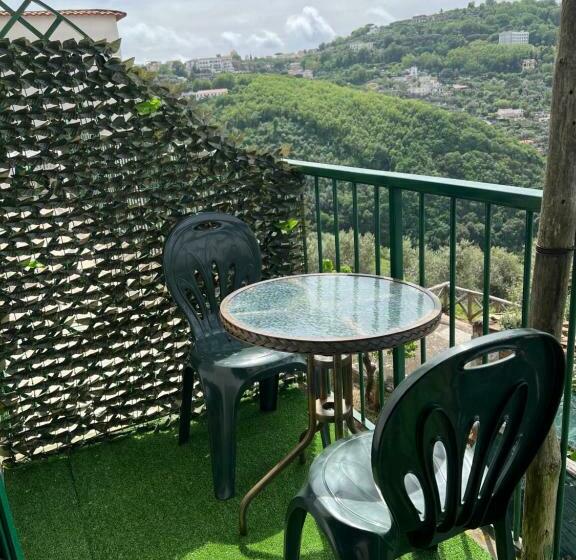 Standard Room King Size Bed, Agriturismo Le Grottelle