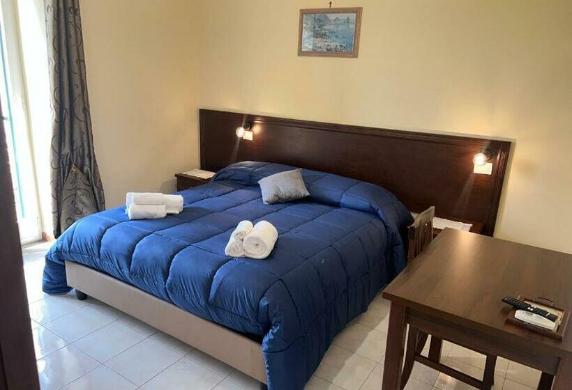 Standard Room King Size Bed, Agriturismo Le Grottelle