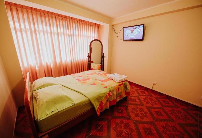 اتاق خانوادگی, Las Viñas