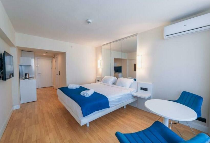 استودیوی استاندارد با چشم‌انداز دریا, Orbi City Business Class Apart