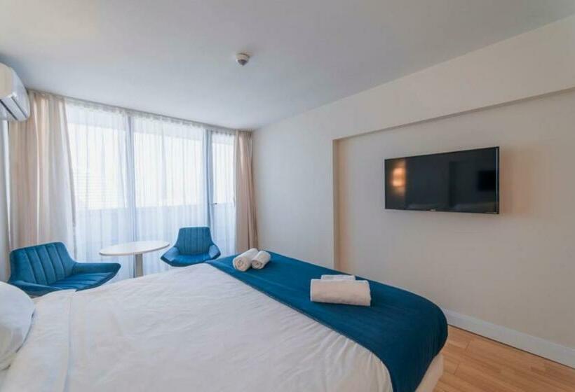 استودیوی استاندارد با چشم‌انداز دریا, Orbi City Business Class Apart