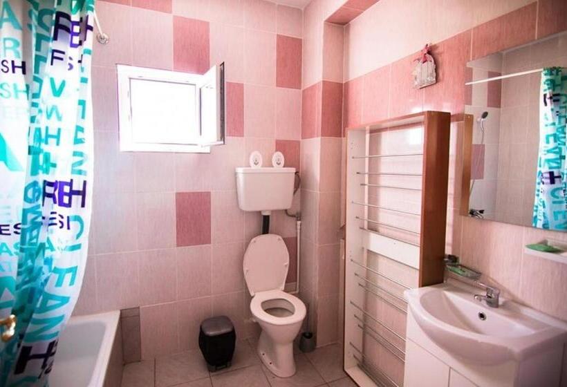 منزل غرفة نوم واحدة, Casa Dany