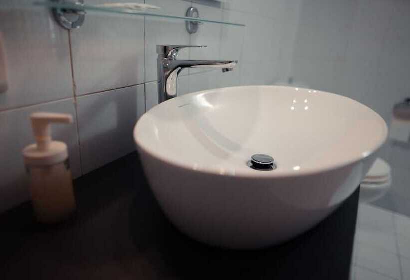 غرفة قياسية, Savoia Residence