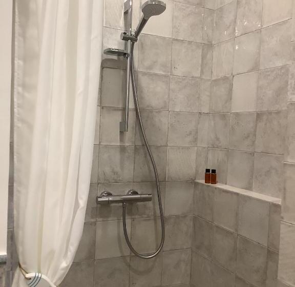 آپارتمان سوپریور 1 خوابه, Vila May