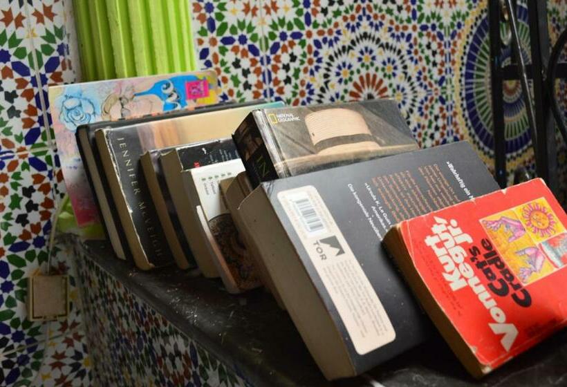 经济房, Backhome Fez