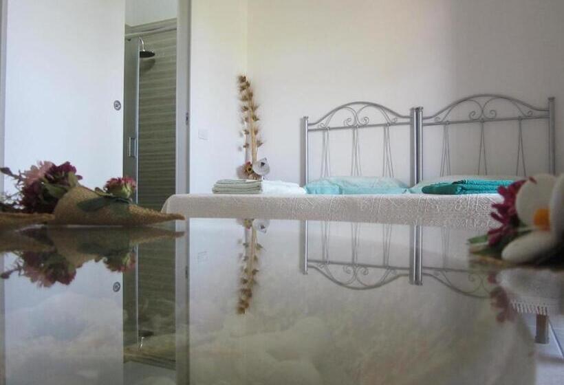 اتاق استاندارد با تراس, Agriturismo Tenuta Pozzello