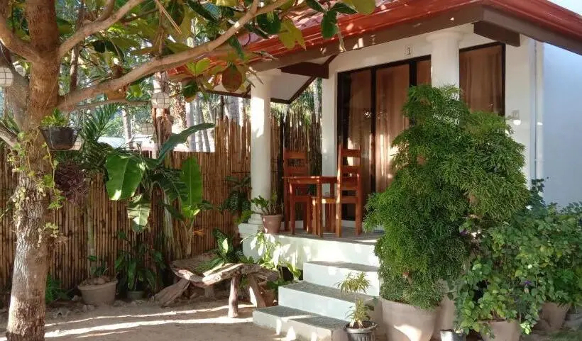 オーシャンビューのスタンダードバンガロー, Corong Beach Resort