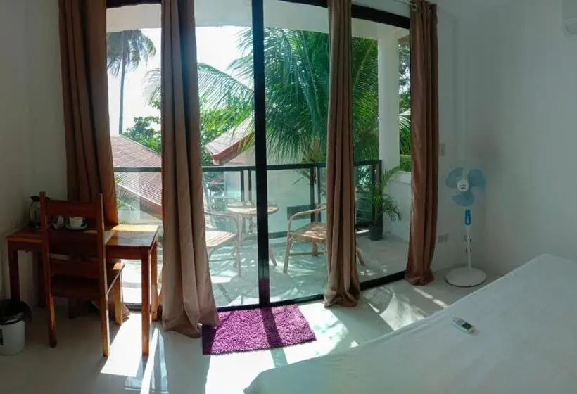 片側に海が見えるデラックスルーム, Corong Beach Resort