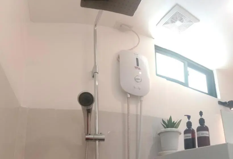 片側に海が見えるデラックスルーム, Corong Beach Resort