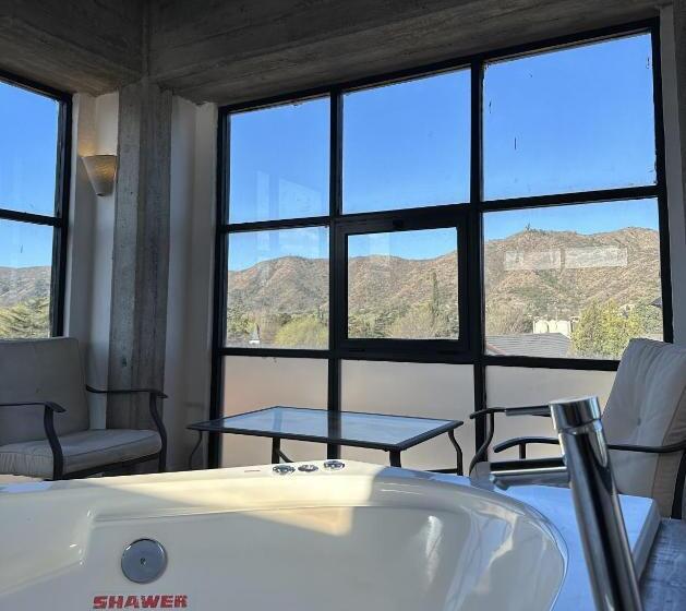 آپارتمان 1 خوابه با چشمانداز, Tower Adults Only