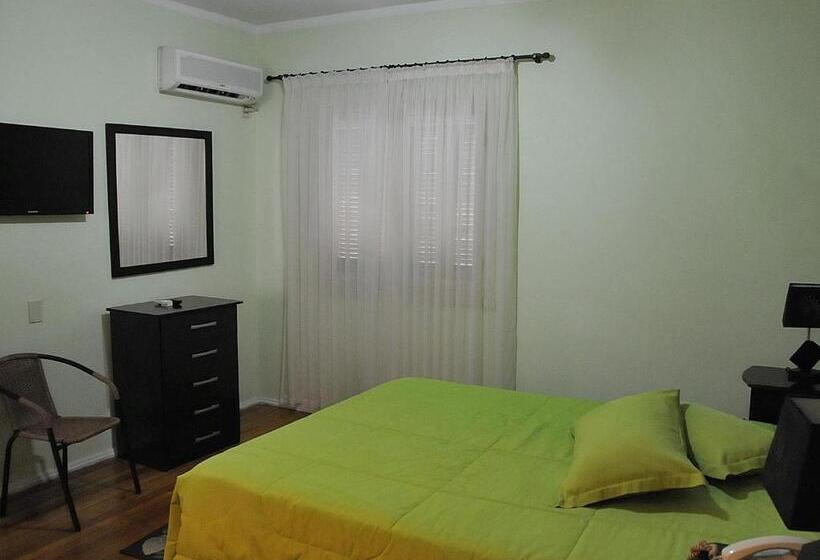 标准间, Uruguay Brasil