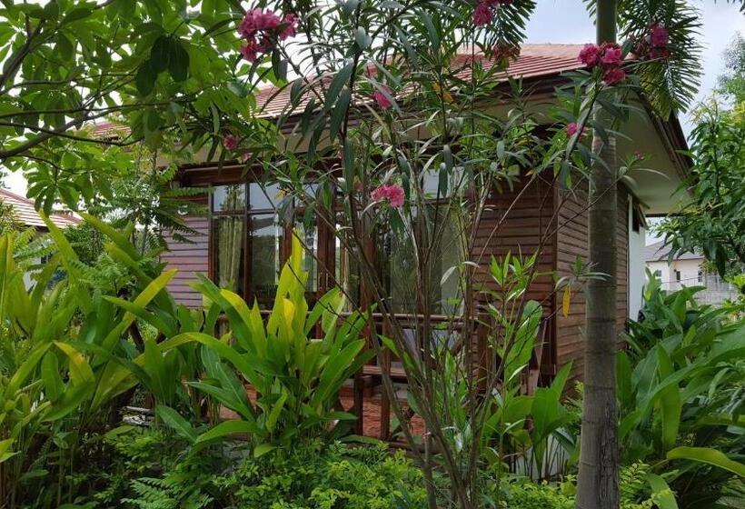 جناح, Muangway Garden Ville