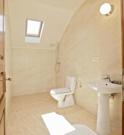 Economy Triple Room, Thermal Family Resort