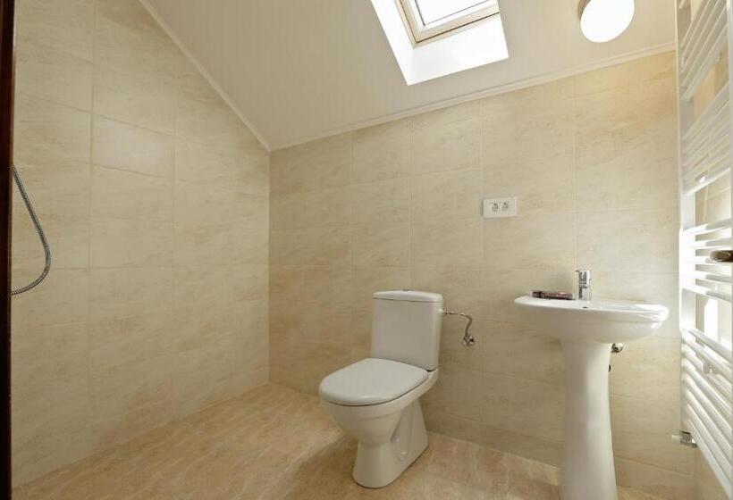 Economy Triple Room, Thermal Family Resort