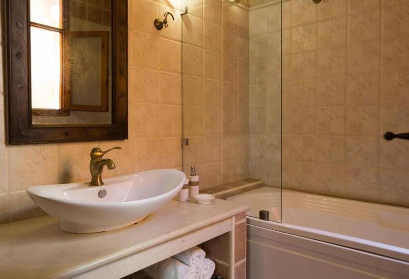 ２ベッドスイートルーム, Arcus Suites