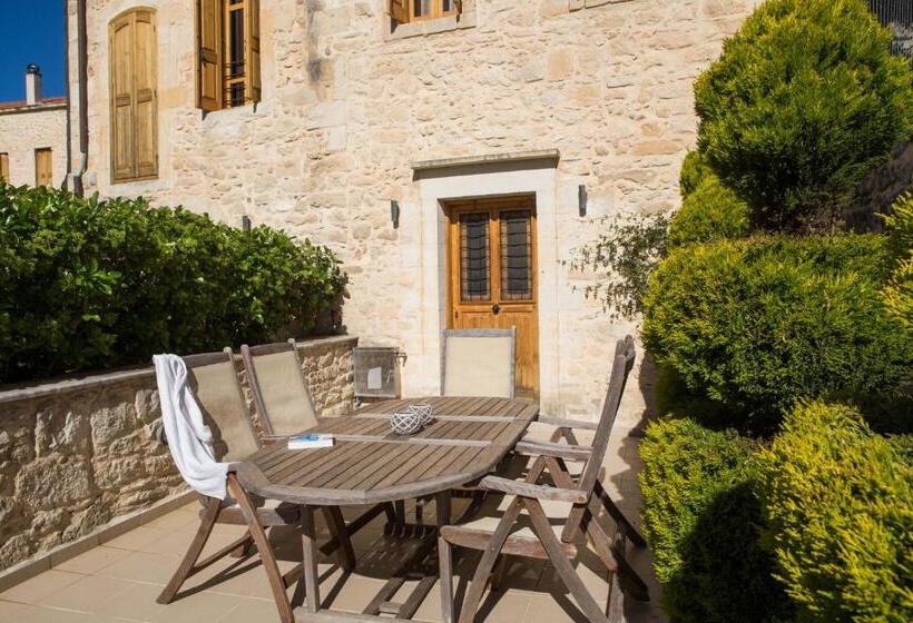 ２ベッドスイートルーム, Arcus Suites