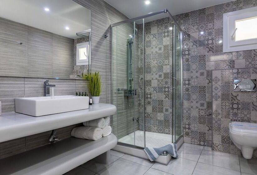 エコノミールーム, Alexandros Village