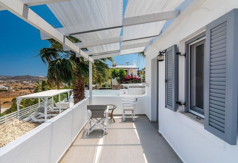 Полулюкс, Alexandros Village