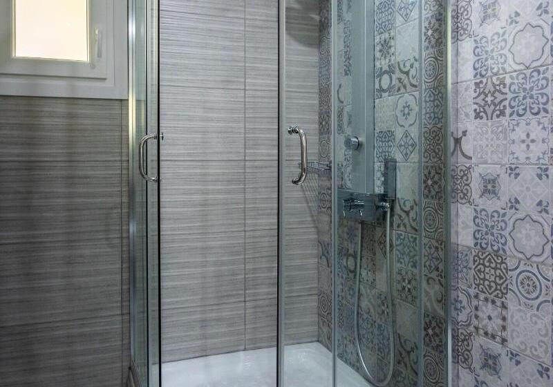 スタンダードトリプルルーム, Alexandros Village