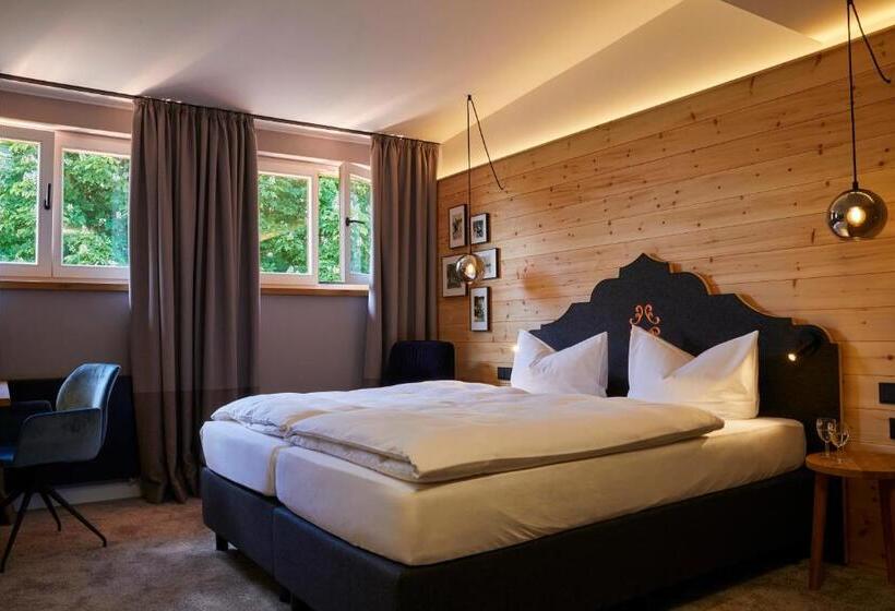 标准间, Aschbacher Hof