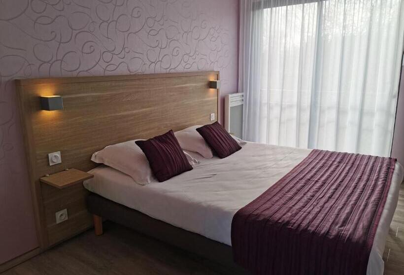 غرفة سوبيريور مطلّة علي الحديقة, Au Moyne De Saire