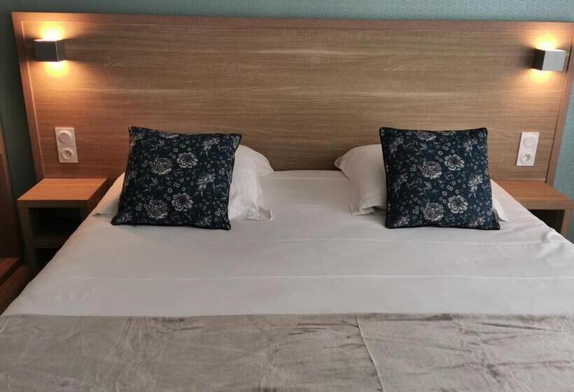 غرفة سوبيريور مزوَّدة بتراس, Au Moyne De Saire