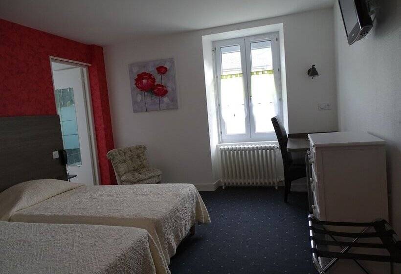 غرفة قياسية, Au Moyne De Saire