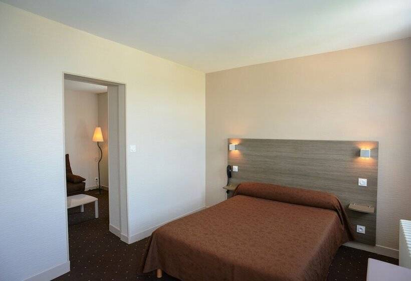 جناح, Au Moyne De Saire