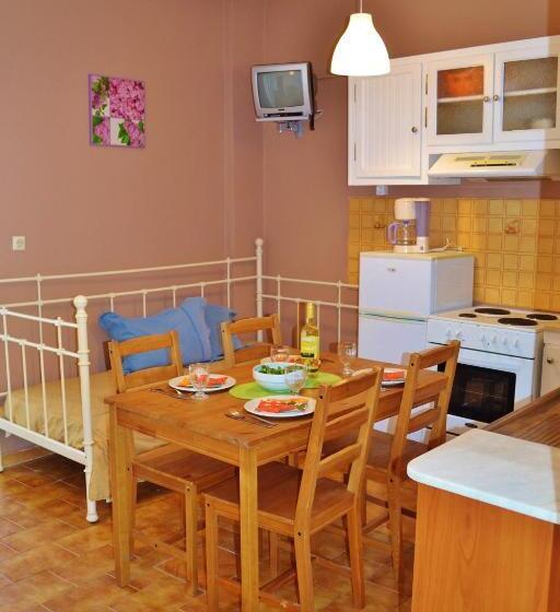 Апартаменты 1 Спальня Вид на Море, Bella Vista Apartments