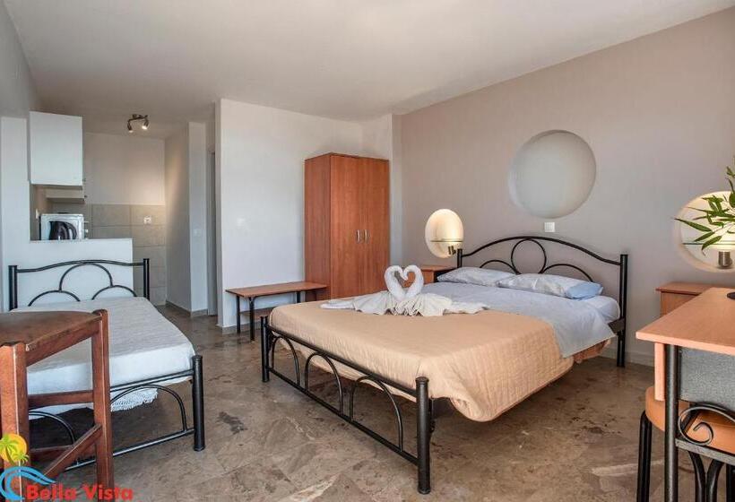 Студио Стандарт с Террасой, Bella Vista Apartments