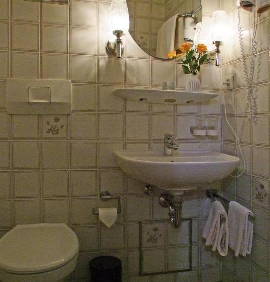 スタンダード4人部屋, Beller