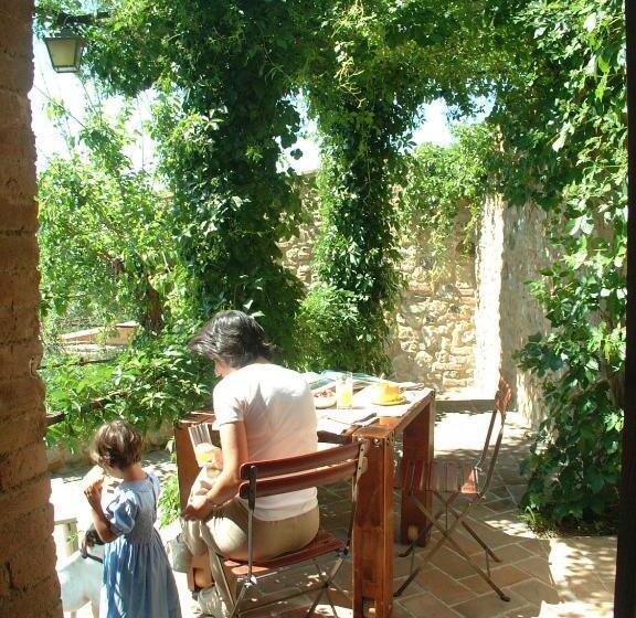 شقة غرفة واحدة مزودة بتراس, Bosco Della Spina