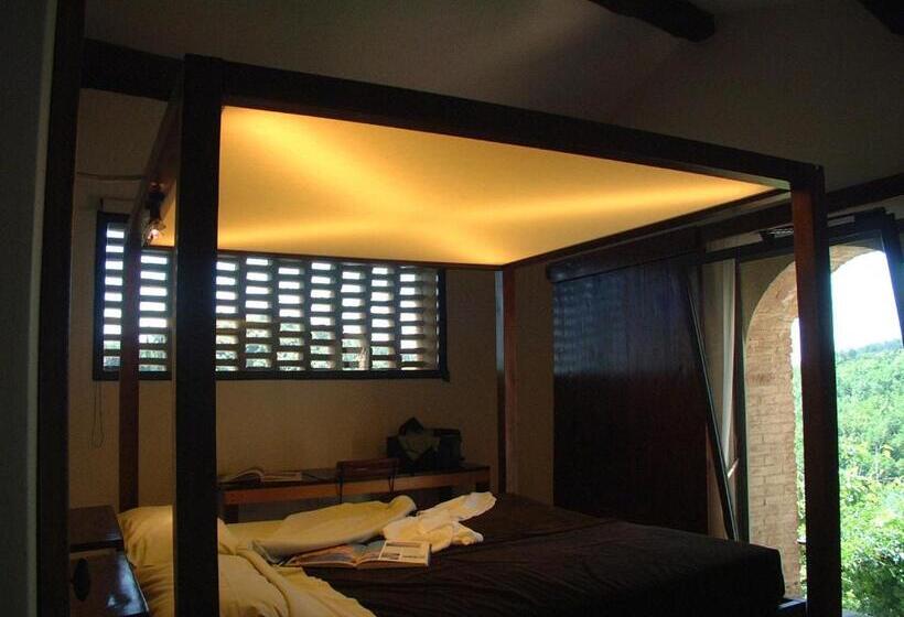 شقة غرفة واحدة مزودة بتراس, Bosco Della Spina