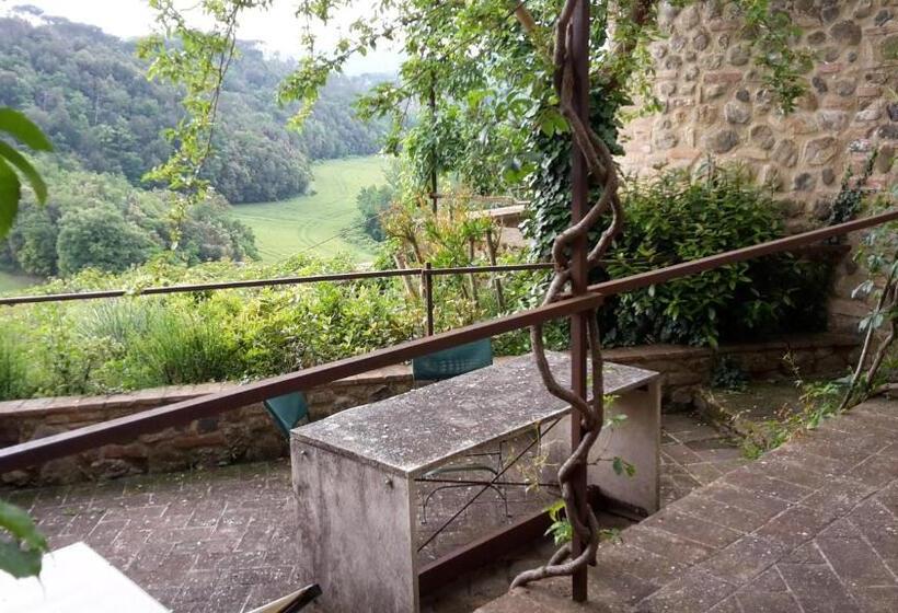 شقة غرفة واحدة مزودة بتراس, Bosco Della Spina