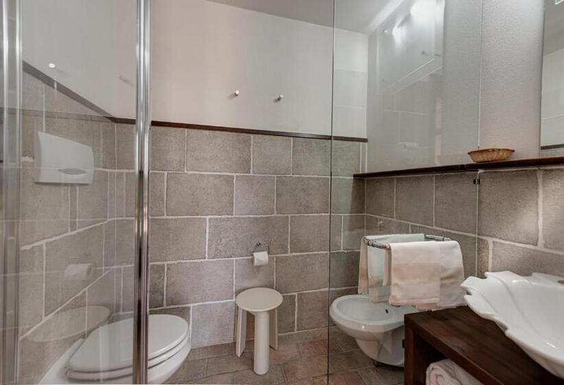 شقة غرفة واحدة مزودة بتراس, Bosco Della Spina