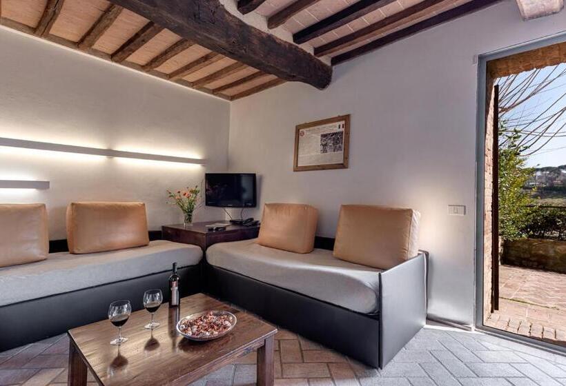 شقة غرفتين نوم مزودة بتراس, Bosco Della Spina