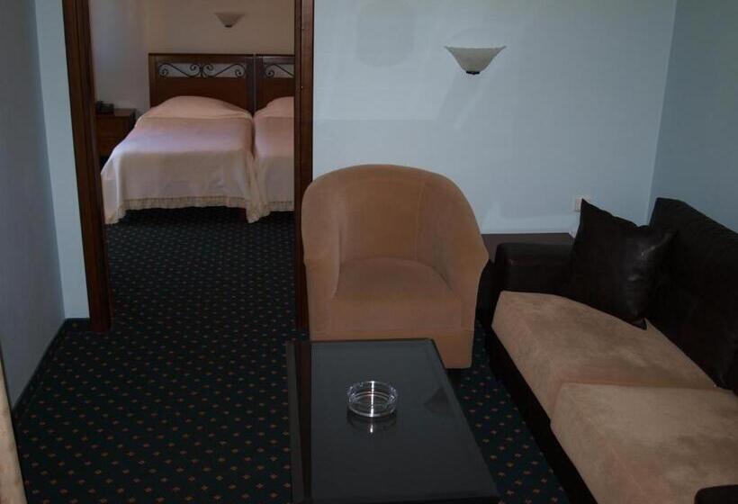 四人标准间, Byzantium