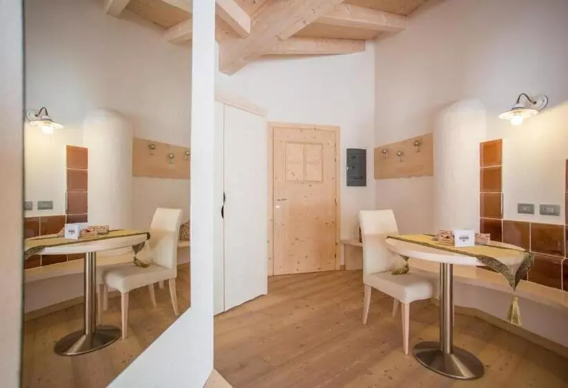 ジュニアスイート, Castelir Suite