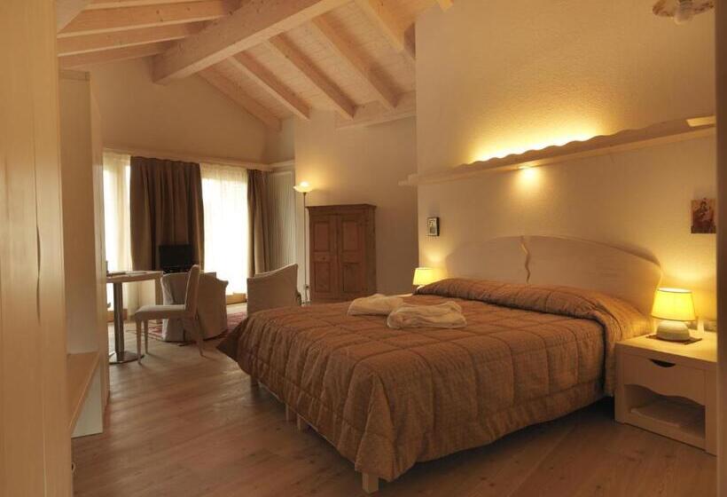 جناح جونيور, Castelir Suite