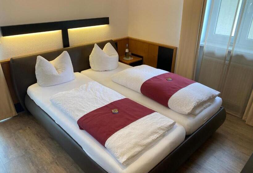 Номер Стандарт, Garni St.georg