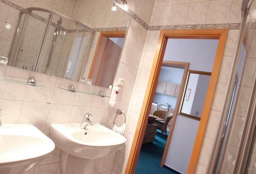 شقة غرفتين, Harzer Hof