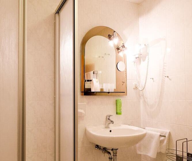 غرفة ديلوكس, Harzer Hof