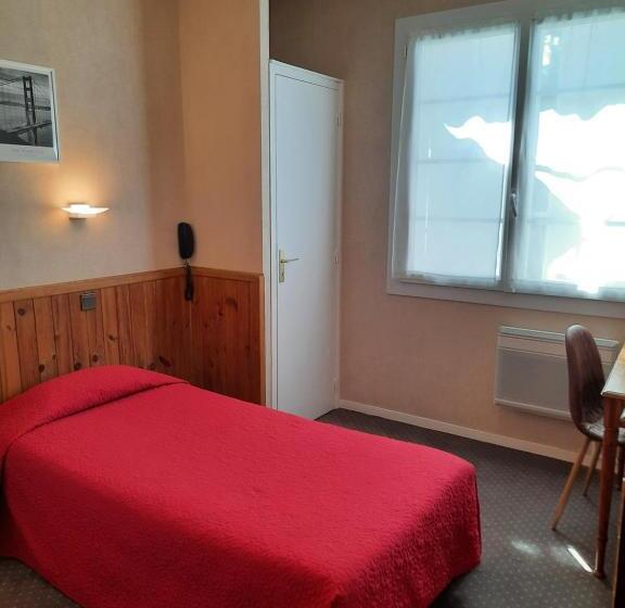 스탠다드 싱글 룸, Hostellerie De La Roseraie