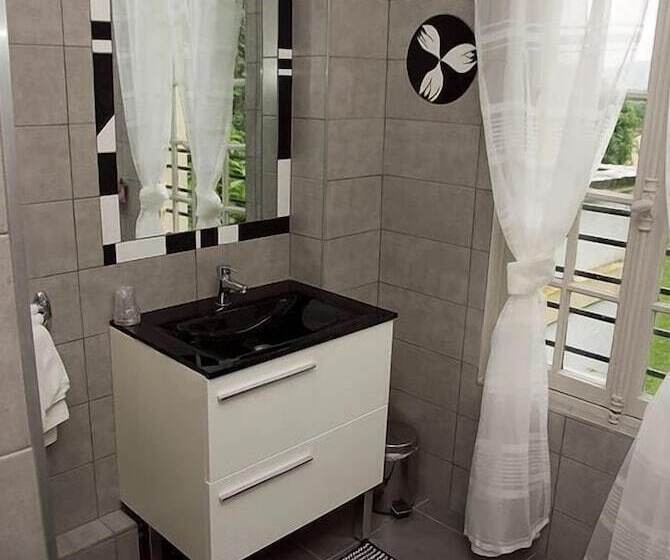 Номер Deluxe, Hôtel Les 3 Falaises