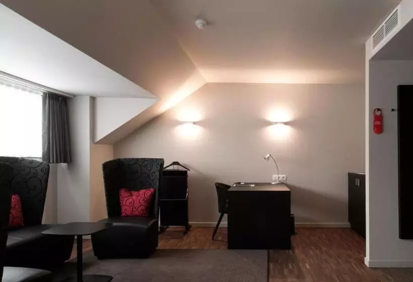 Suite Deluxe Letto King, Karmel