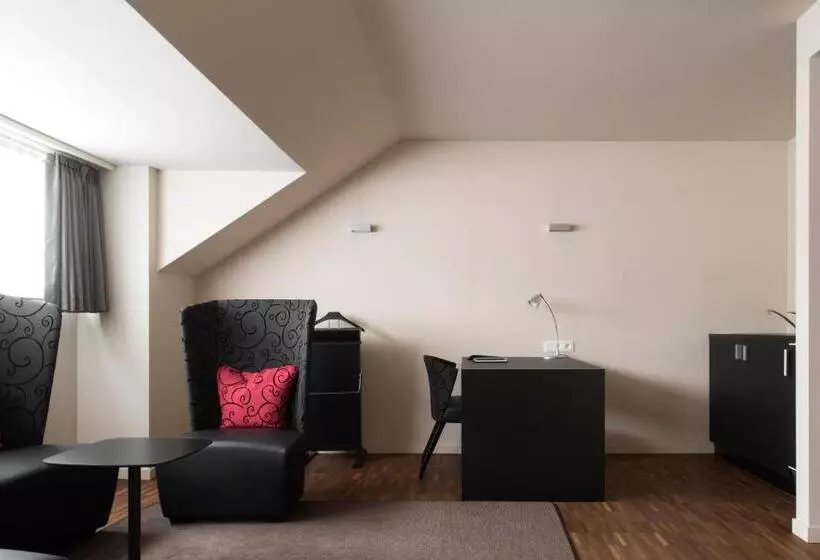 Suite Deluxe Letto King, Karmel