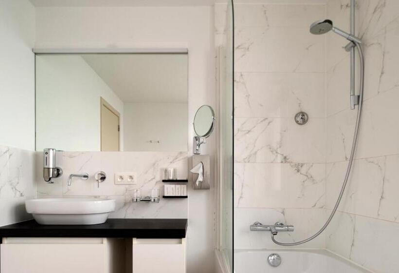 חדר דלוקס עם מיטת קינג, Karmel