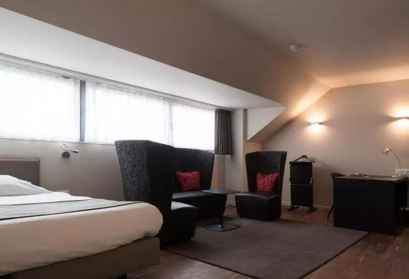 Suite Deluxe Letto King, Karmel