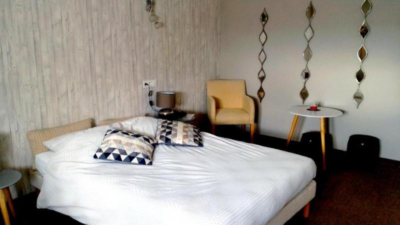 Номер Стандарт, Logis Hôtel & Restaurant Arcombelle