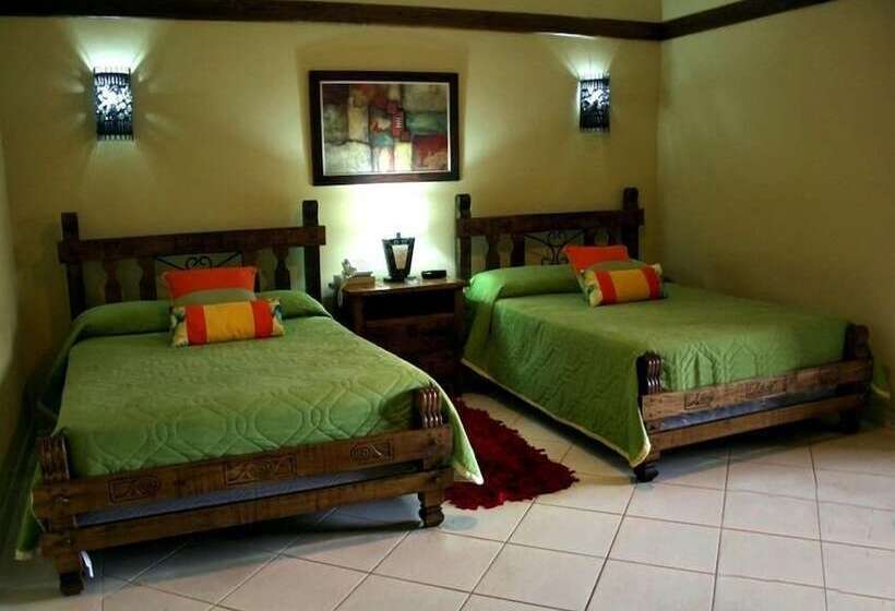 سوییت جونیور, Matum Hotel & Casino